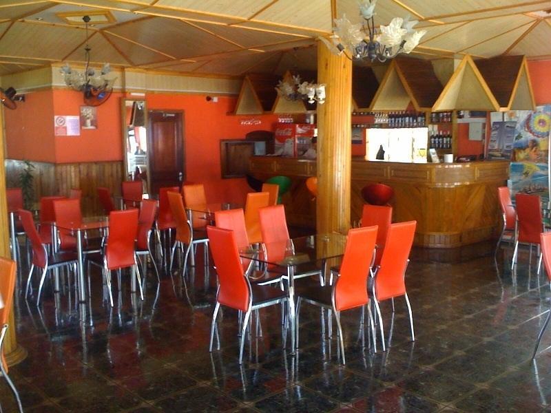 Hotel White Shell Lounge And Restaurant à Flic-en-Flacq Extérieur photo
